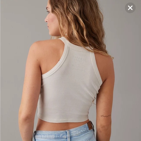 AE Cropped High-Neck Ramones Graphic Tank Top - Picture 3 of 5